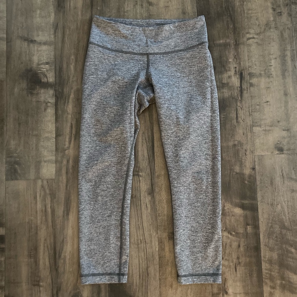 Lululemon Wunder Under Crops